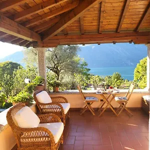 Con Bagno E Portico Vista Tremezzo